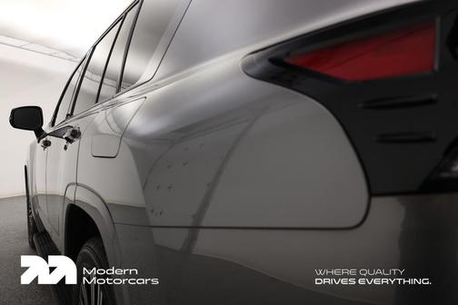 2024 Lexus LX 600 Luxury