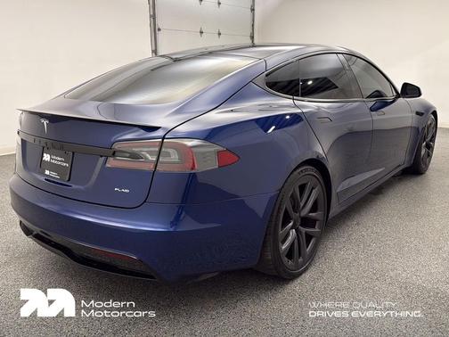 2021 Tesla Model S Plaid