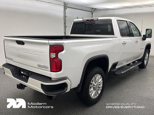 2022 Chevrolet Silverado 2500 High Country
