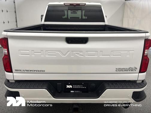 2022 Chevrolet Silverado 2500 High Country