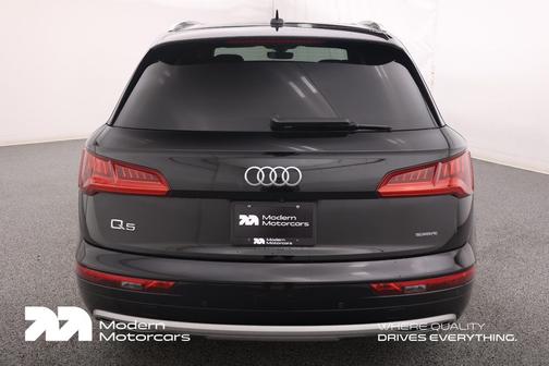 Brilliant Black 2020 Audi Q5 45 Premium Plus