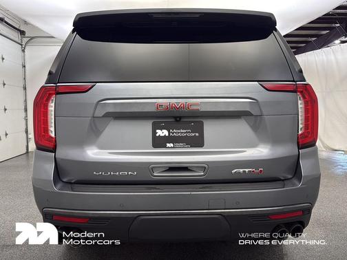 2022 GMC Yukon 4WD AT4
