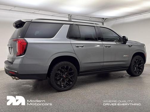 2022 GMC Yukon 4WD AT4