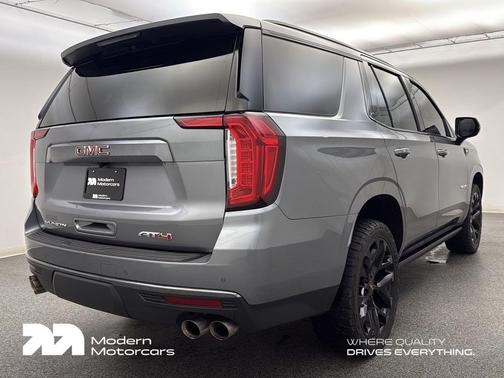 2022 GMC Yukon 4WD AT4