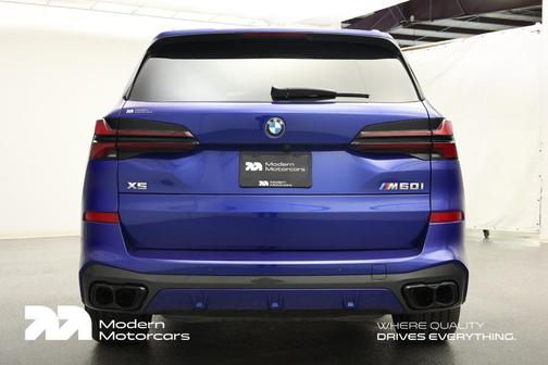 2025 BMW X5 M60i