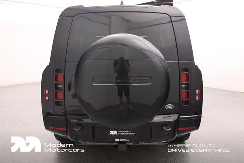 Santorini Black Metallic 2023 Land Rover Defender 130 X-Dynamic SE