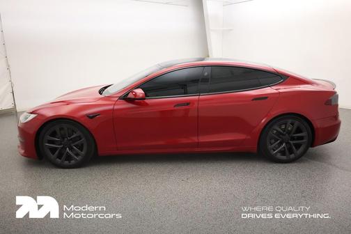 2021 Tesla Model S Plaid