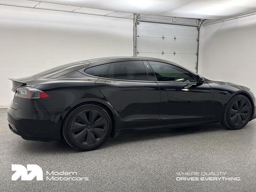 2021 Tesla Model S Plaid