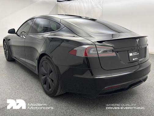 2021 Tesla Model S Plaid