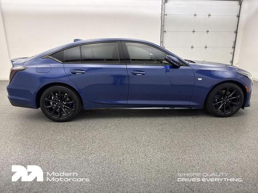 2023 Cadillac CT5 Sport