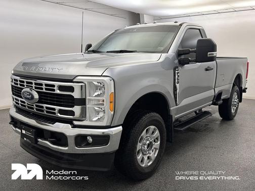 2023 Ford F-350 XLT