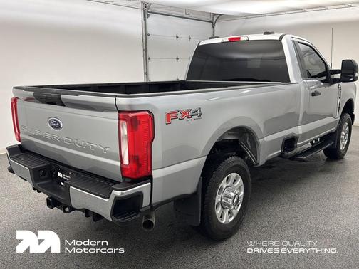 2023 Ford F-350 XLT