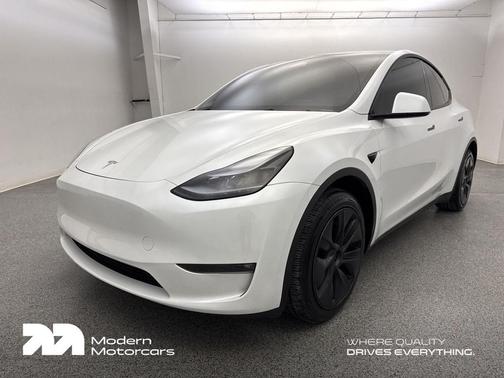 2024 Tesla Model Y Long Range Dual Motor All-Wheel Drive