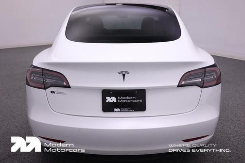 Pearl White Multi-Coat 2021 Tesla Model 3 Standard Range Plus