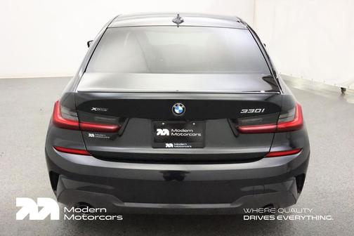 2022 BMW 330 xDrive