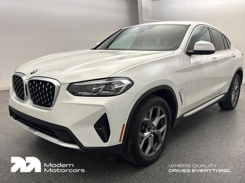 2024 BMW X4 xDrive30i