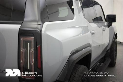 2025 GMC HUMMER EV SUV 2X