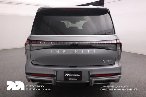 Dynamic Metal 2025 INFINITI QX80 SENSORY AWD