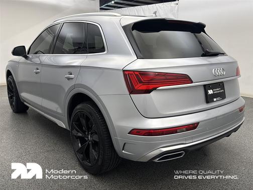 2023 Audi Q5 45 S line Premium