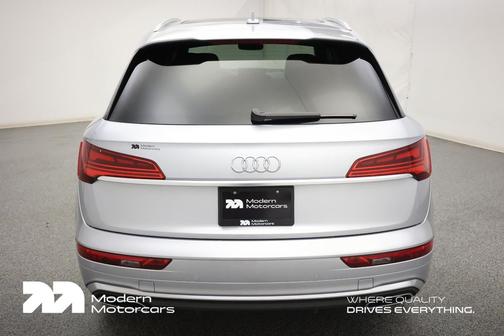 2023 Audi Q5 45 S line Premium