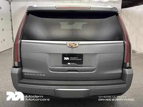 2018 Cadillac Escalade Premium Luxury