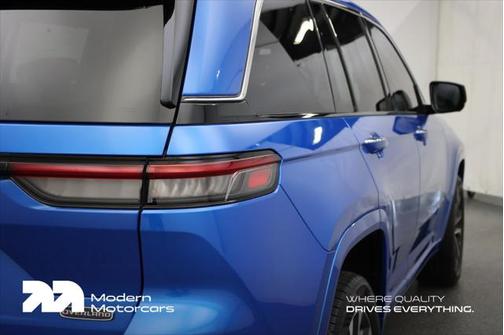 2023 Jeep Grand Cherokee 4xe Overland