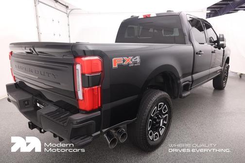 Agate Black Metallic 2025 Ford F-250 Platinum