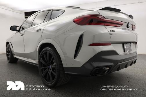 2025 BMW X6 M60i