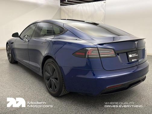 2022 Tesla Model S Plaid