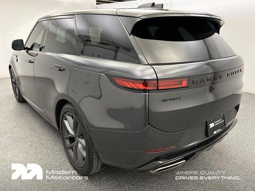 2024 Land Rover Range Rover Sport SE