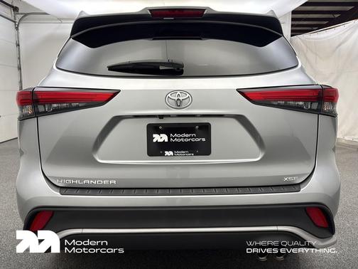 2023 Toyota Highlander XSE