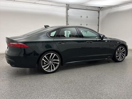 2024 Jaguar XF R-Dynamic SE P250 AWD Automatic