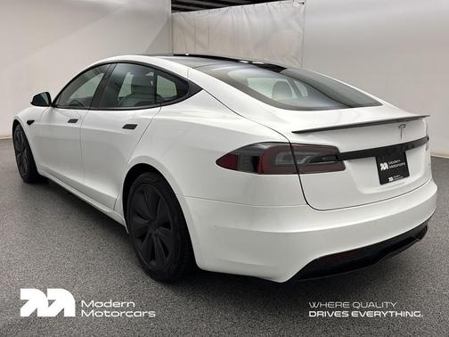 2021 Tesla Model S Plaid