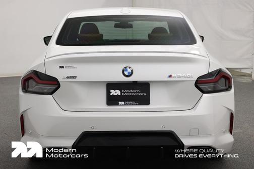 2025 BMW M240 i xDrive