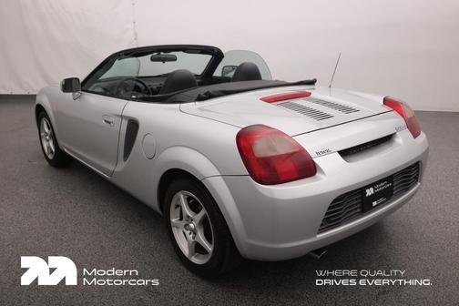 2002 Toyota MR2 Base