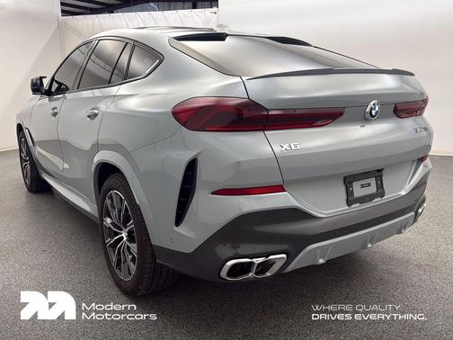 2025 BMW X6 M60i