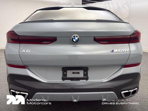 2025 BMW X6 M60i