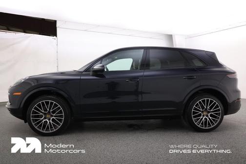 2023 Porsche Cayenne Platinum Edition