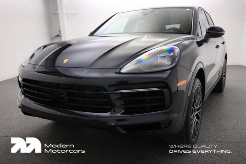 2023 Porsche Cayenne Platinum Edition