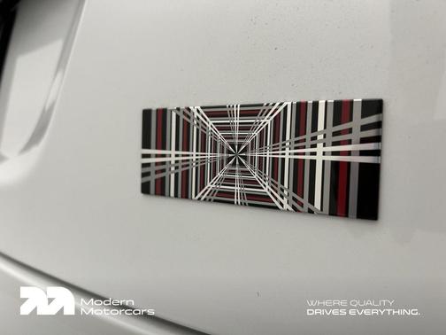 2024 Tesla Model S Plaid