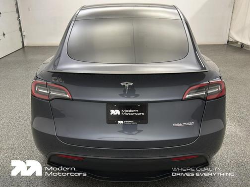2023 Tesla Model Y Performance Dual Motor All-Wheel Drive