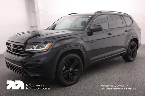 Deep Black Pearl 2022 Volkswagen Atlas 3.6L SEL