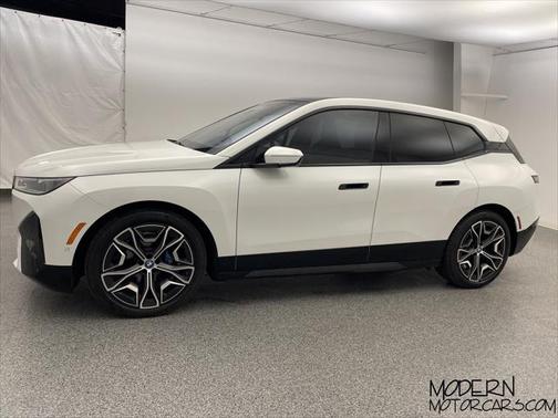 Alpine White 2023 BMW iX M60