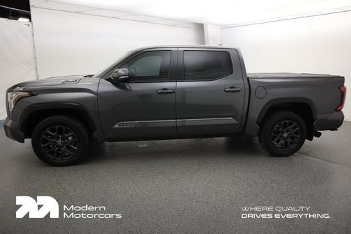 2025 Toyota Tundra Hybrid Platinum