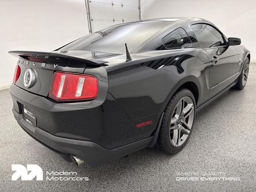 2010 Ford Shelby GT500 Base