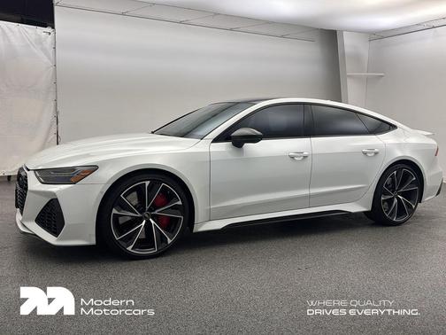 2023 Audi RS 7 4.0T