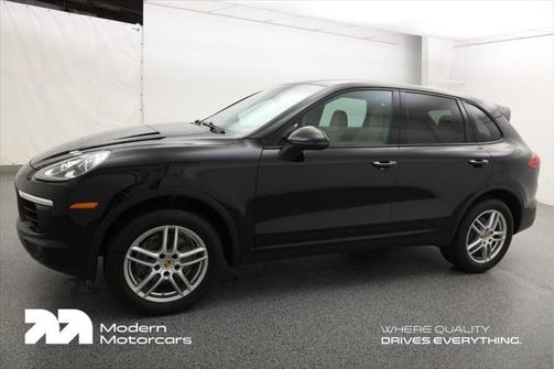 2016 Porsche Cayenne Base