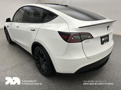 2023 Tesla Model Y Performance Dual Motor All-Wheel Drive