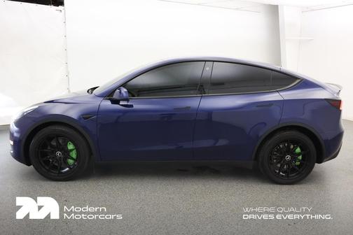 2023 Tesla Model Y Long Range Dual Motor All-Wheel Drive