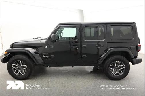 2024 Jeep Wrangler 4-Door Sahara 4x4